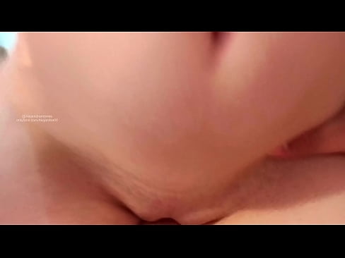 ❤️ Я спав у кімнаті моєї сестри, і так я прокинувся Секс-відео на uk.liporno.ru